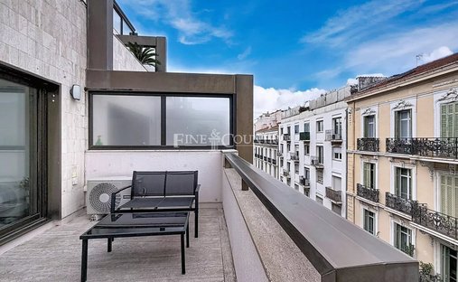 Appartement à Saint Nicolas, Cannes, France 1