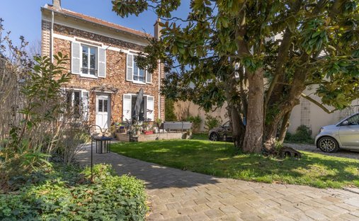 House in Ormeaux, Fontenay-aux-Roses, France 1