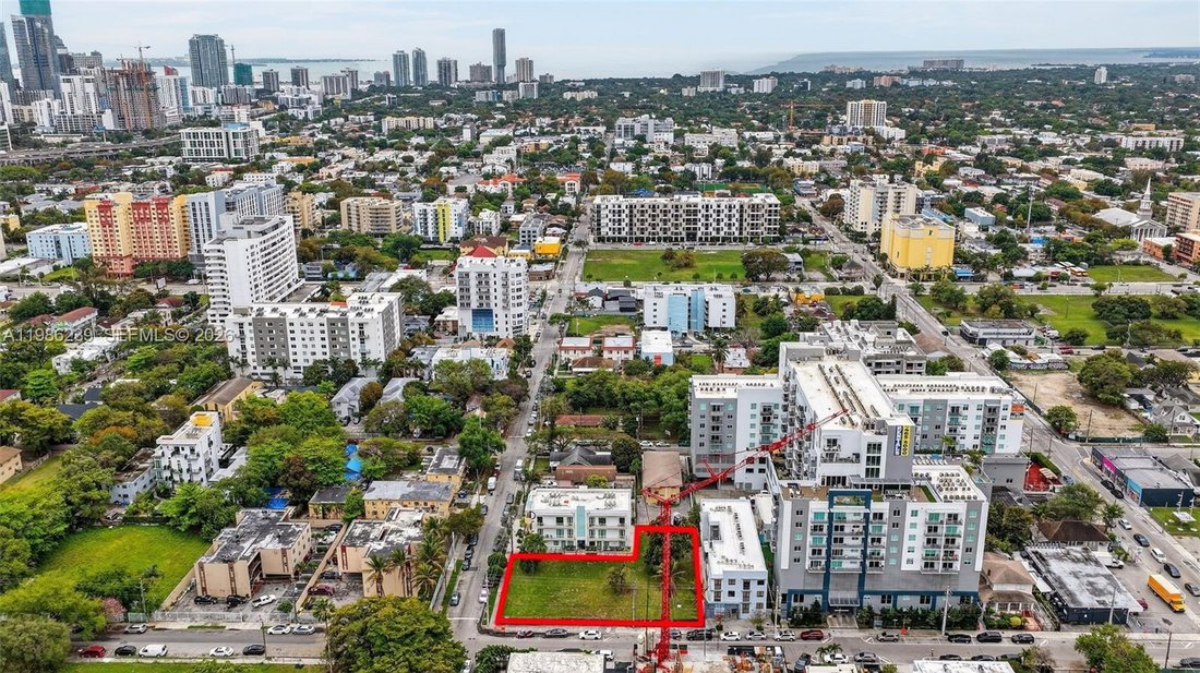 House in Miami, Florida, United States 3 - 17451733