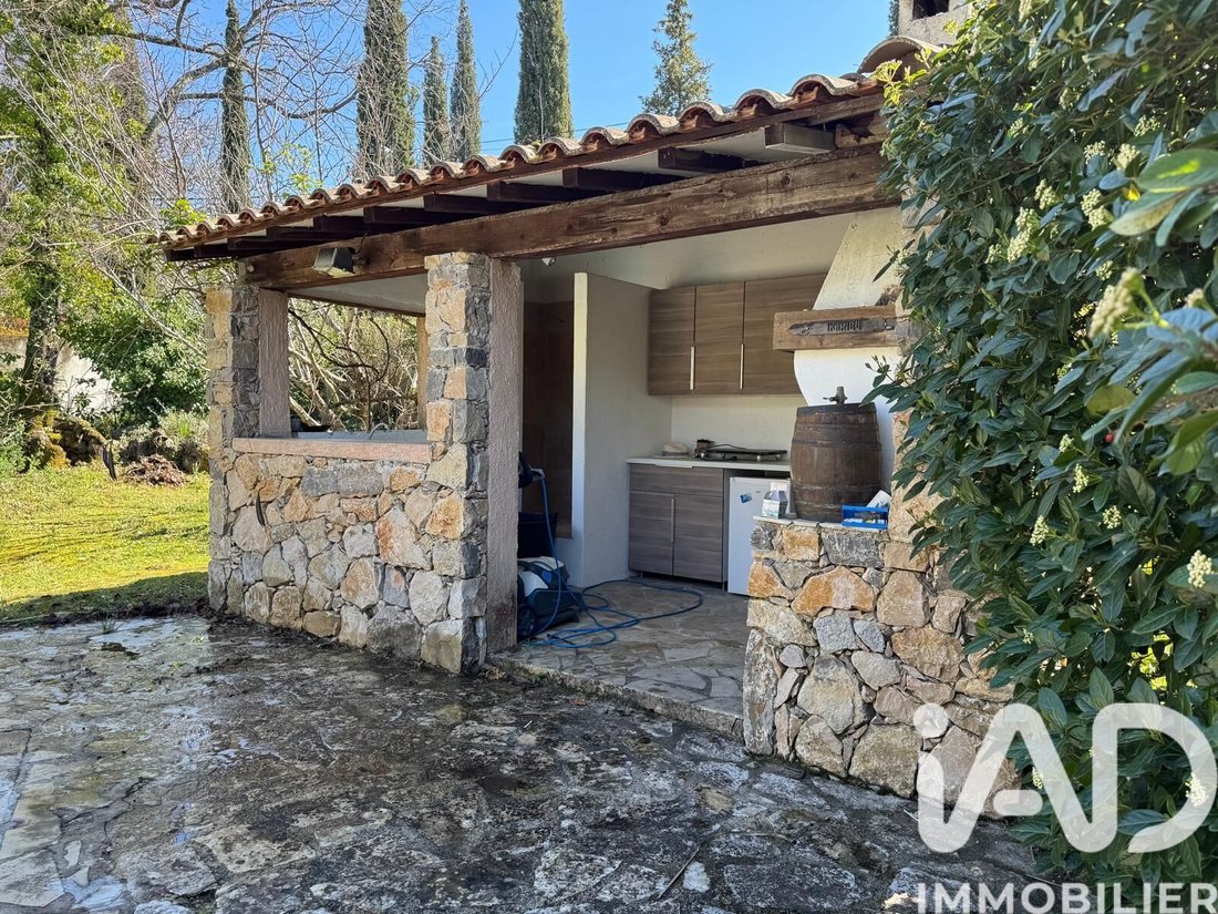 Haus in Saint-Paul-en-Forêt, Provence-Alpes-Côte d'Azur, Frankreich 4 - 17462405