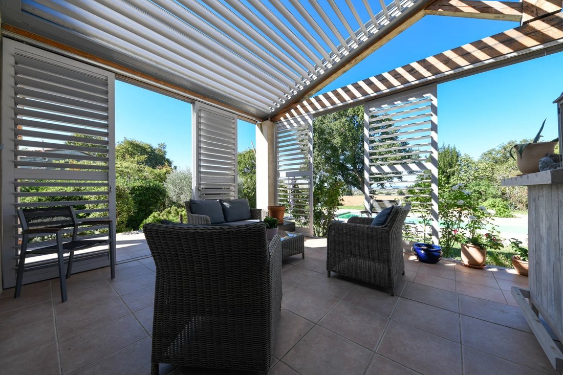 Villa in Uzès, Occitania, France 4 - 17451585