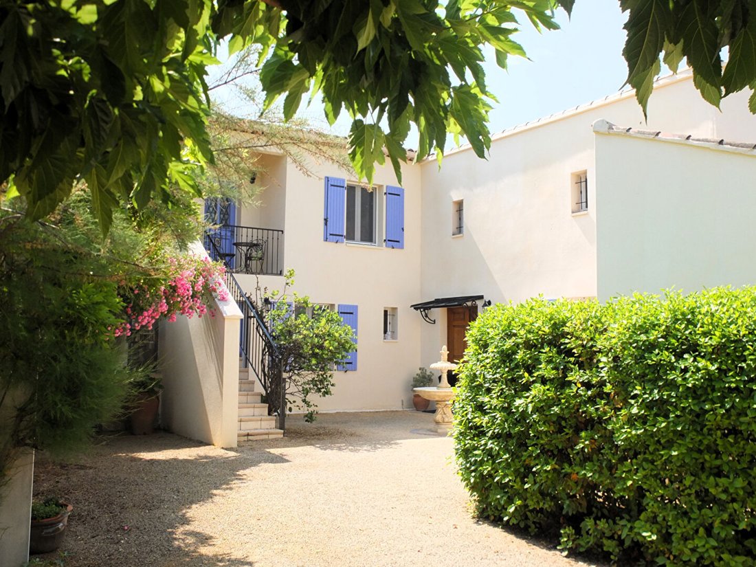 Villa in Saint-Andre-de-Roquepertuis, Occitania, France 1 - 17459272