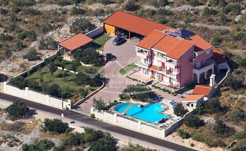 Villa in Primosten, Sibenik-Knin County, Croatia 1