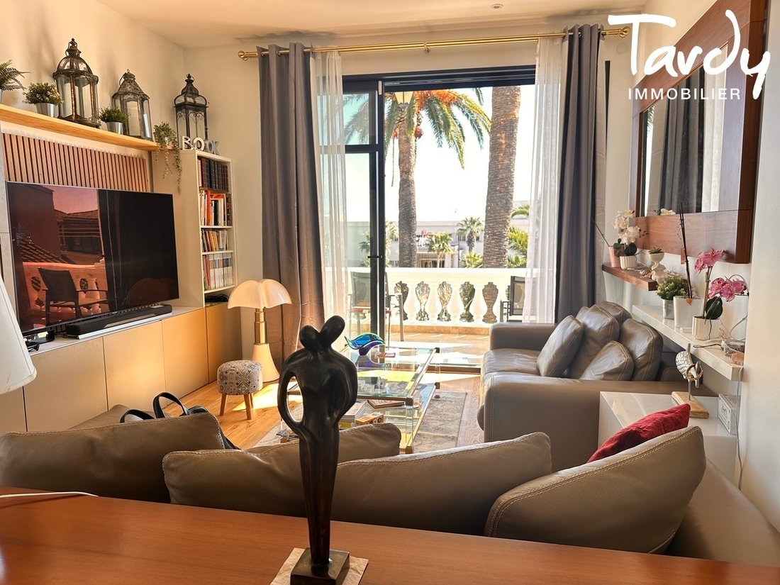 House in Bandol, Provence-Alpes-Côte d'Azur, France 2 - 17451419