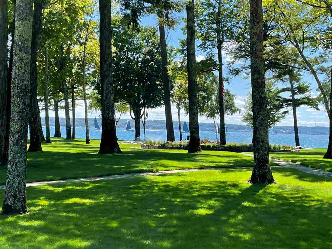 Condo in Wequetonsing, Michigan, United States 4 - 17457482