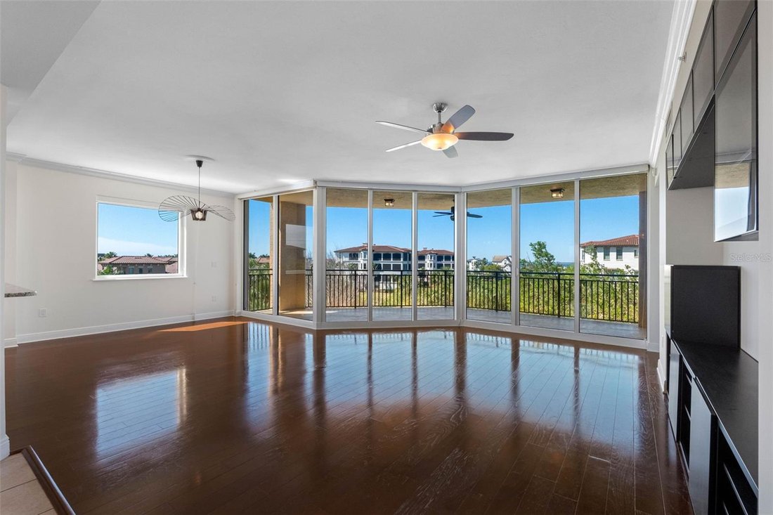 Condo in Tampa, Florida, United States 4 - 17453482