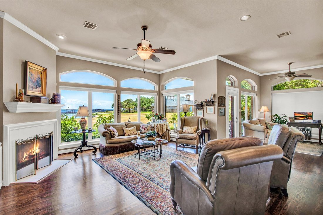 House in San Leon, Texas, United States 1 - 17453588