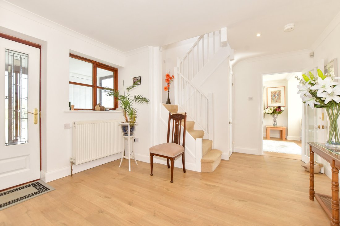 House in Elham, England 3 - 17456802