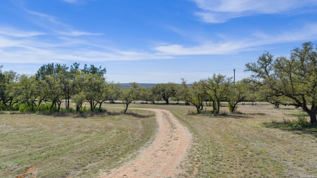 Land in Johnson City, Texas, United States 3 - 17459156