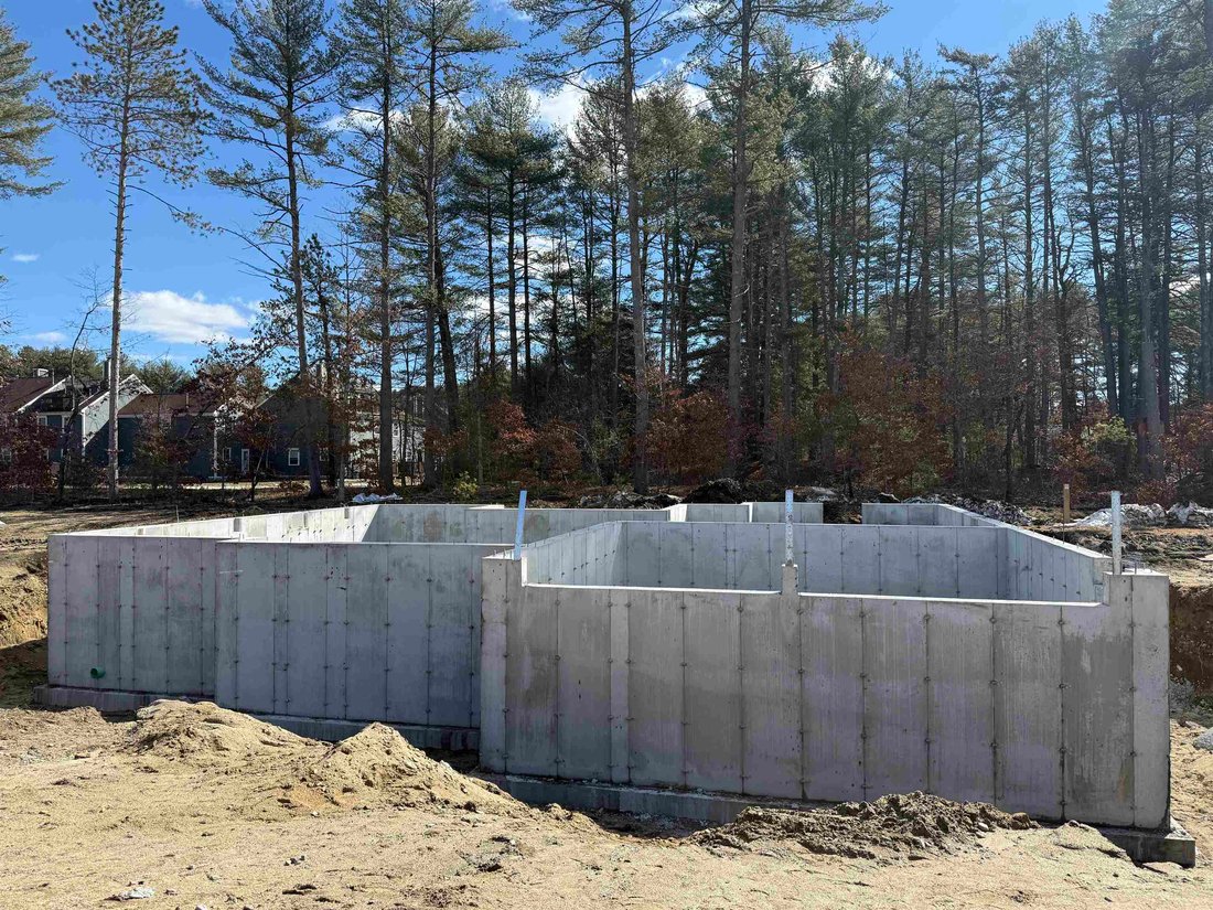 Condo in Nashua, New Hampshire, United States 2 - 17453825