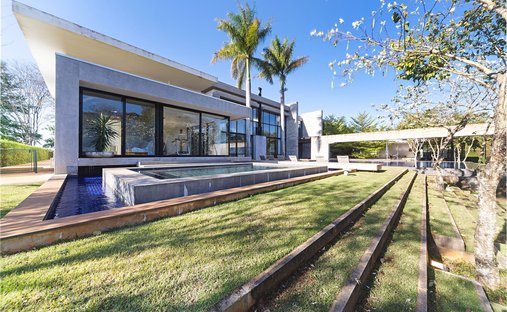 House in Bragança Paulista, State of São Paulo, Brazil 1