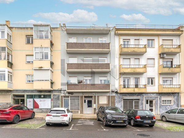 Apartment in Benfica, Lisbon, Portugal 2 - 17457679