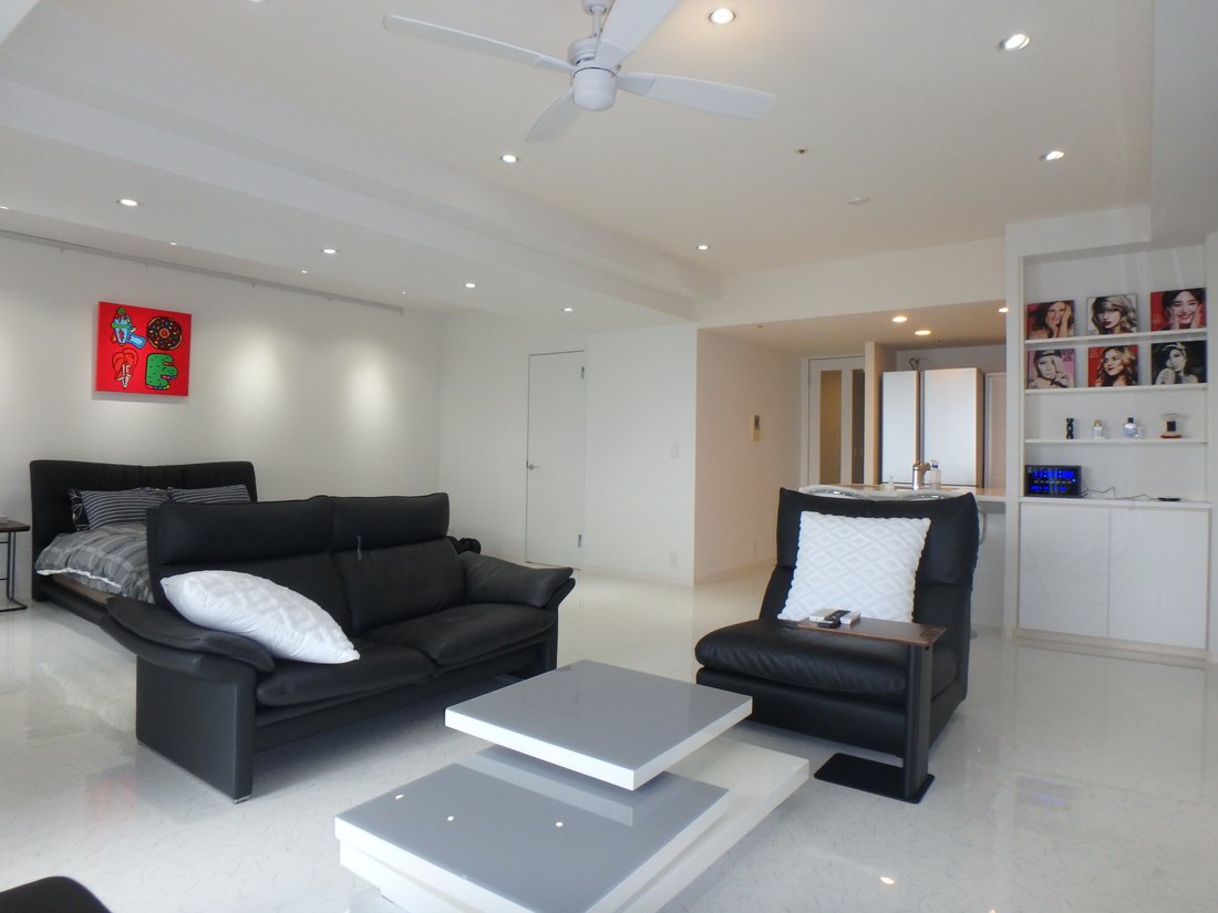 Condo in Naha, Okinawa, Japan 2 - 17083047