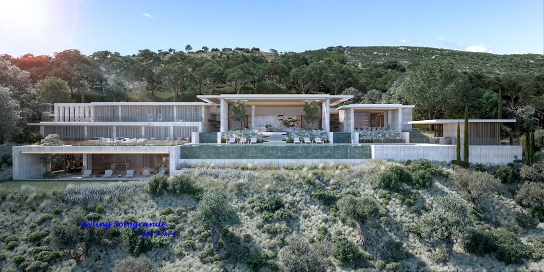 Villa in Sotogrande, San Roque, Andalusia 1 - 17453253