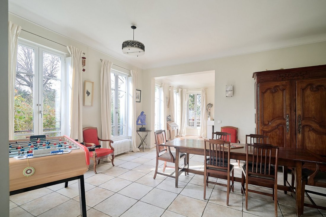 House in Saint-Cloud, Ile-de-France, France 2 - 17459027
