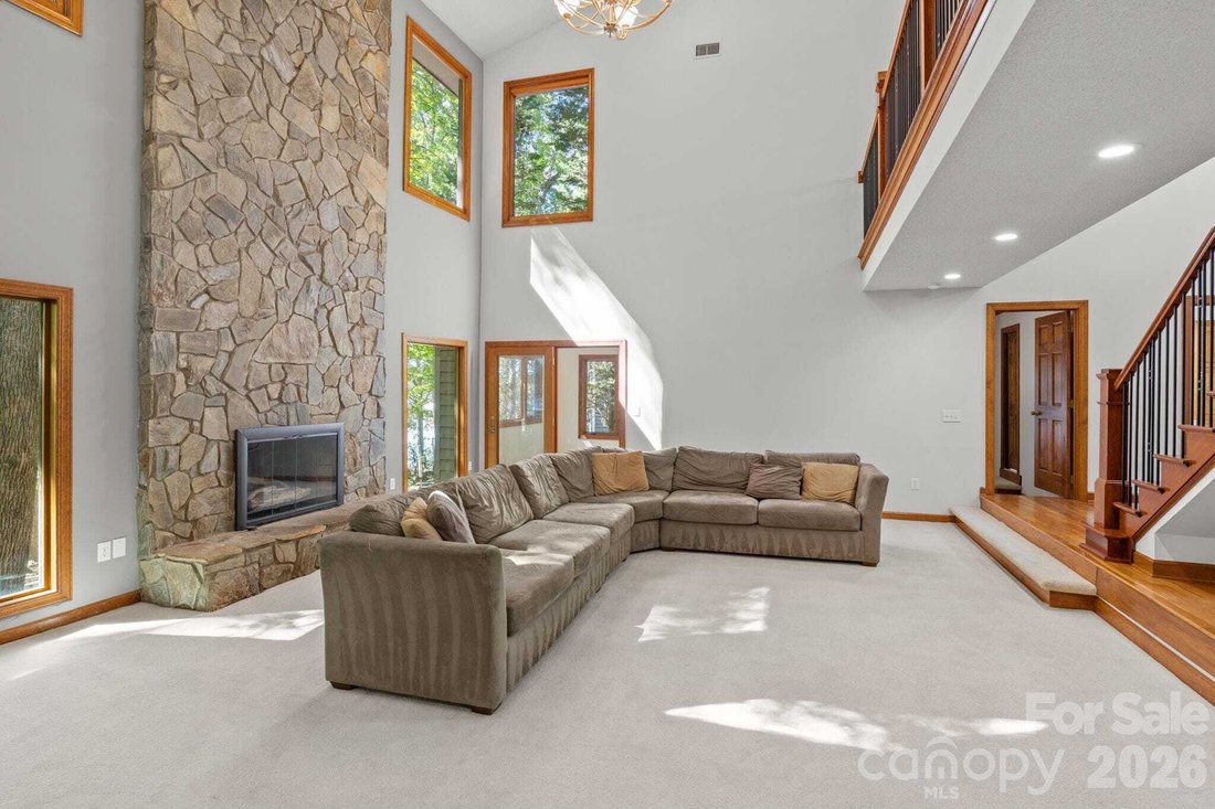 Casa en Cornelius, Carolina del Norte, Estados Unidos 3 - 17455696
