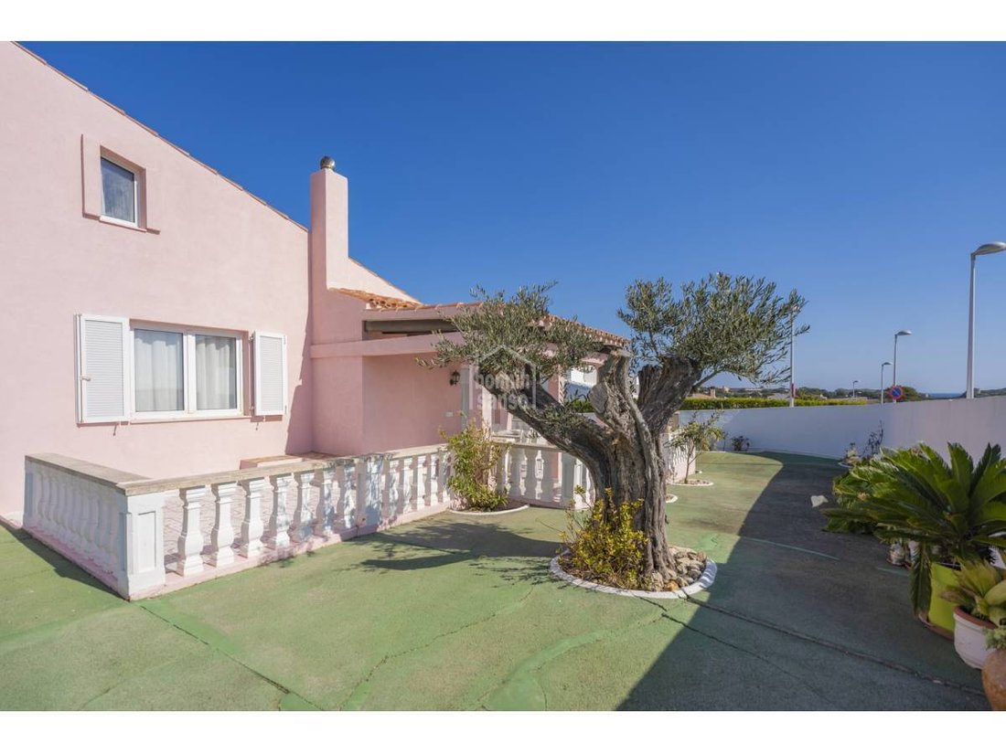 Villa in es Castell, Balearic Islands, Spain 4 - 14186195