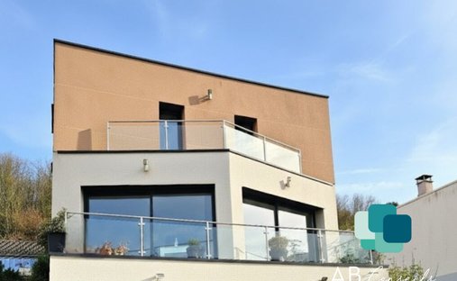 House in Saint-Leger-du-Bourg-Denis, Normandy, France 1