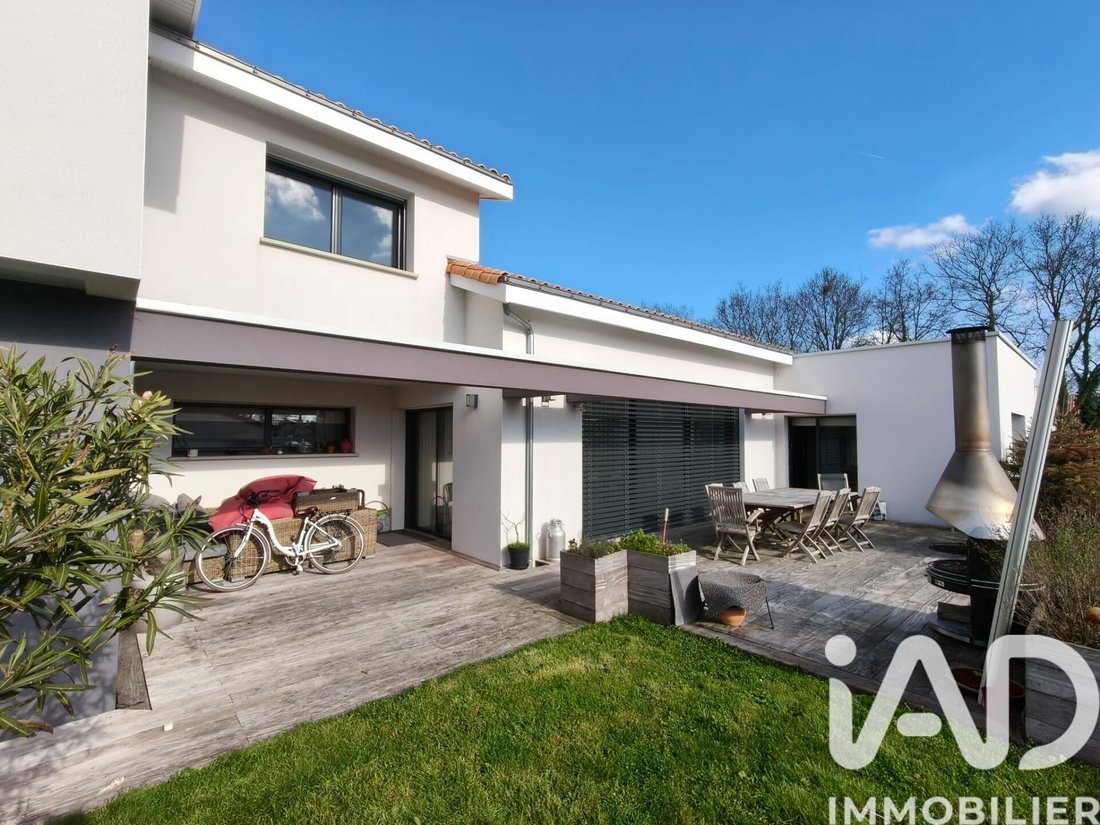 House in Montaigu, Montaigu-Vendee, France 1 - 17462349