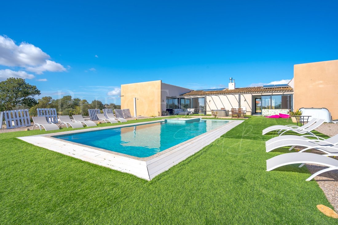 Finca in Llucmajor, Balearic Islands, Spain 1 - 17457718