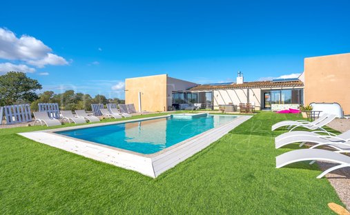 Finca in Llucmajor, Balearic Islands, Spain 1