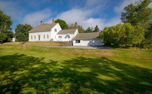 House in Trenton, Maine, United States 1