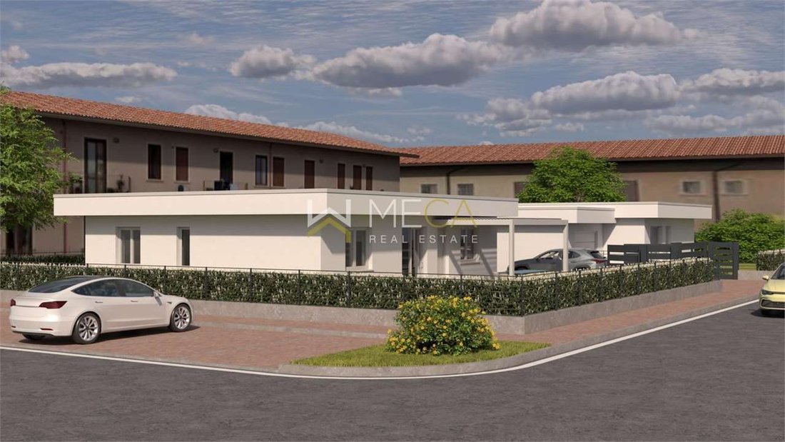 Villa in Raffa, Lombardy, Italy 1 - 17453961