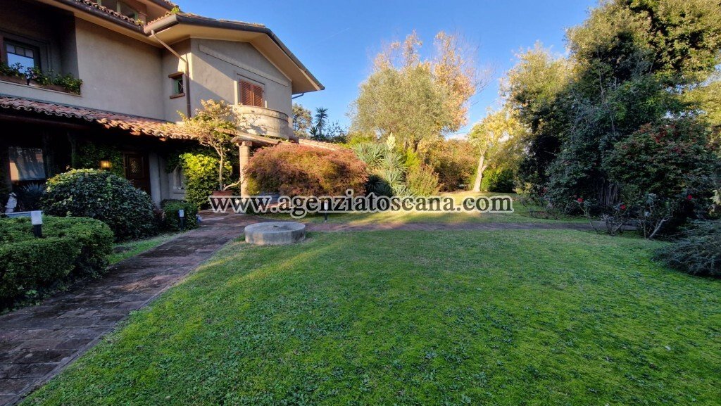 Villa in Center, Forte dei Marmi, Tuscany 5 - 17450943