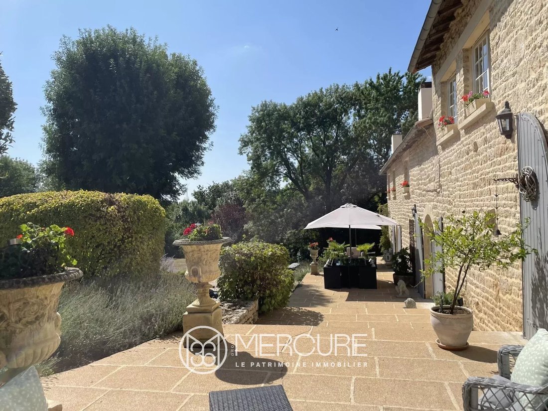 Estate in Melle, Nouvelle-Aquitaine, France 4 - 17450591