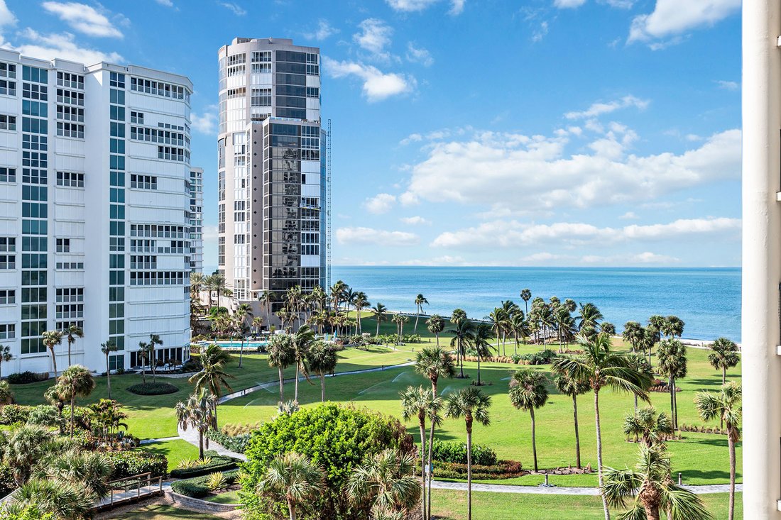 Condo in Naples, Florida, United States 1 - 17458552
