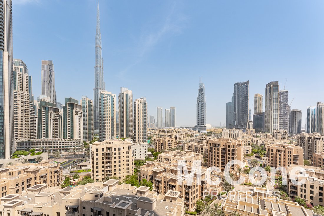Apartment in Downtown Dubai, Dubai, United Arab Emirates 1 - 17463463