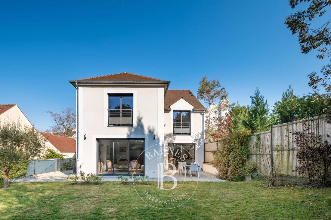 House in Fourqueux, Saint-Germain-en-Laye, France 1 - 14087802