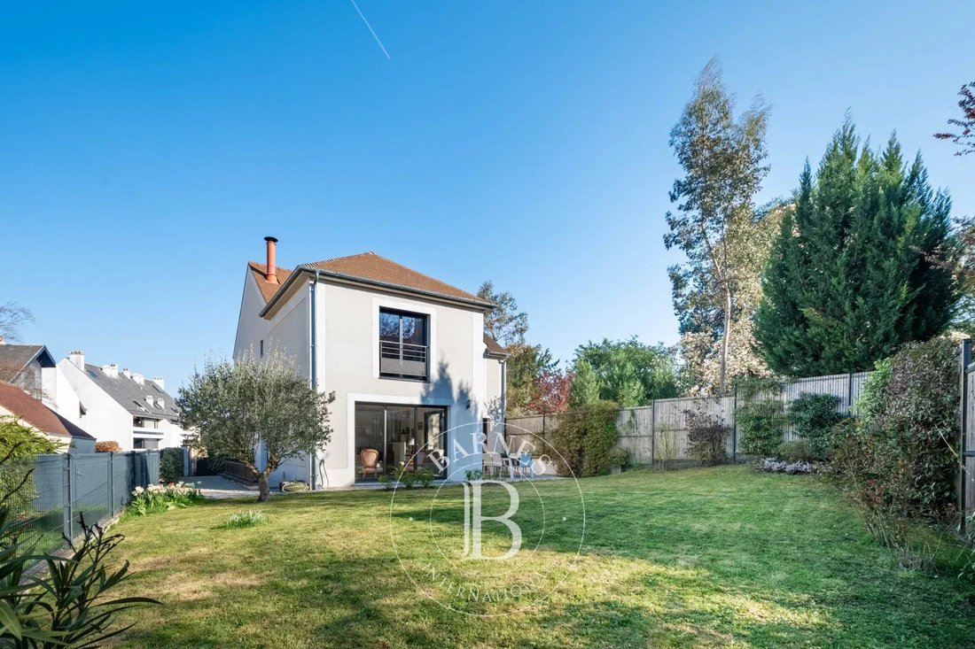 House in Fourqueux, Saint-Germain-en-Laye, France 4 - 14087802