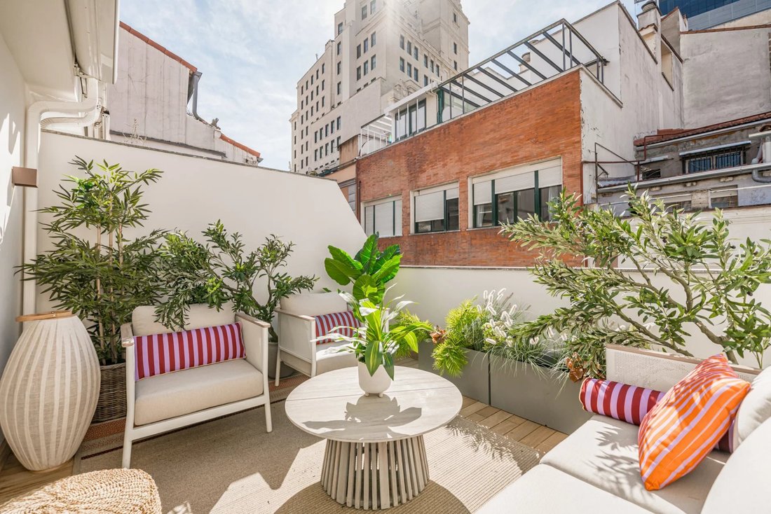 Apartment in Centro, Madrid, Spain 5 - 17425260