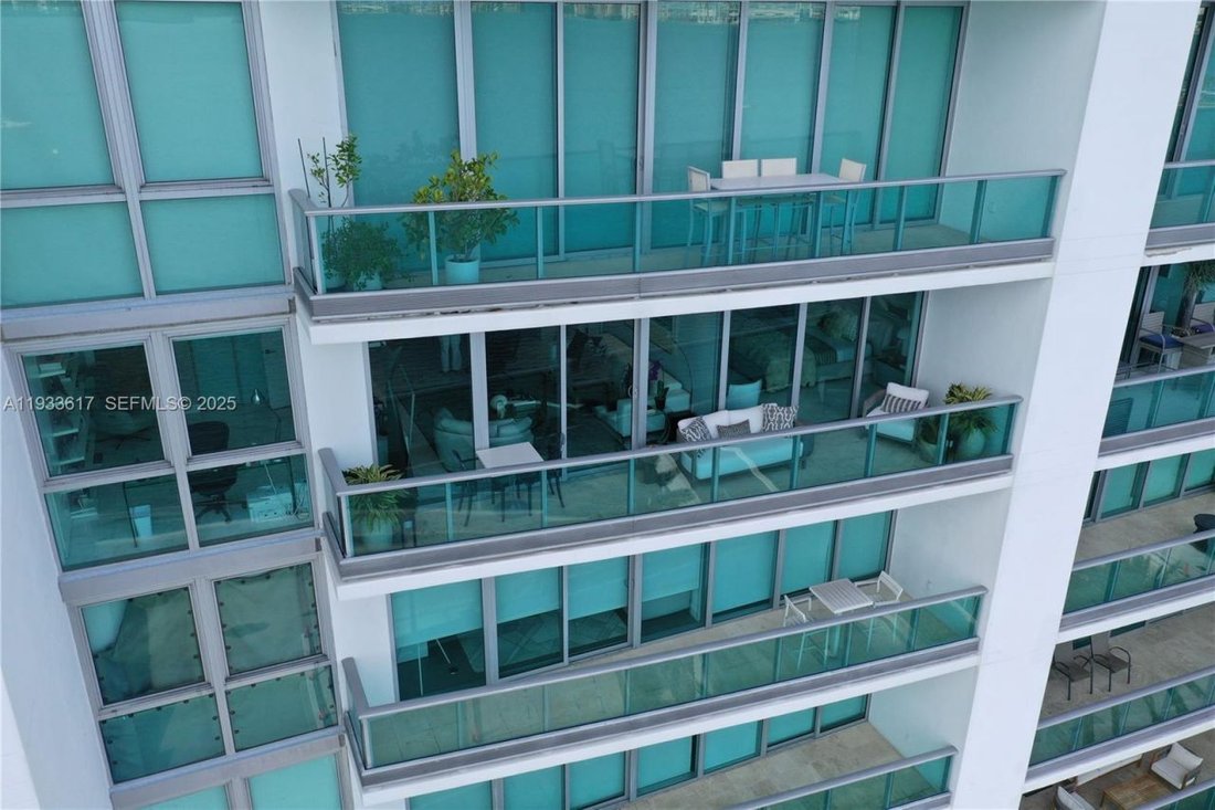 House in Miami, Florida, United States 5 - 16842596