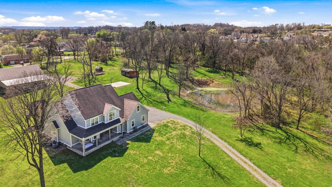 House in Shelbyville, Tennessee, United States 3 - 17453879