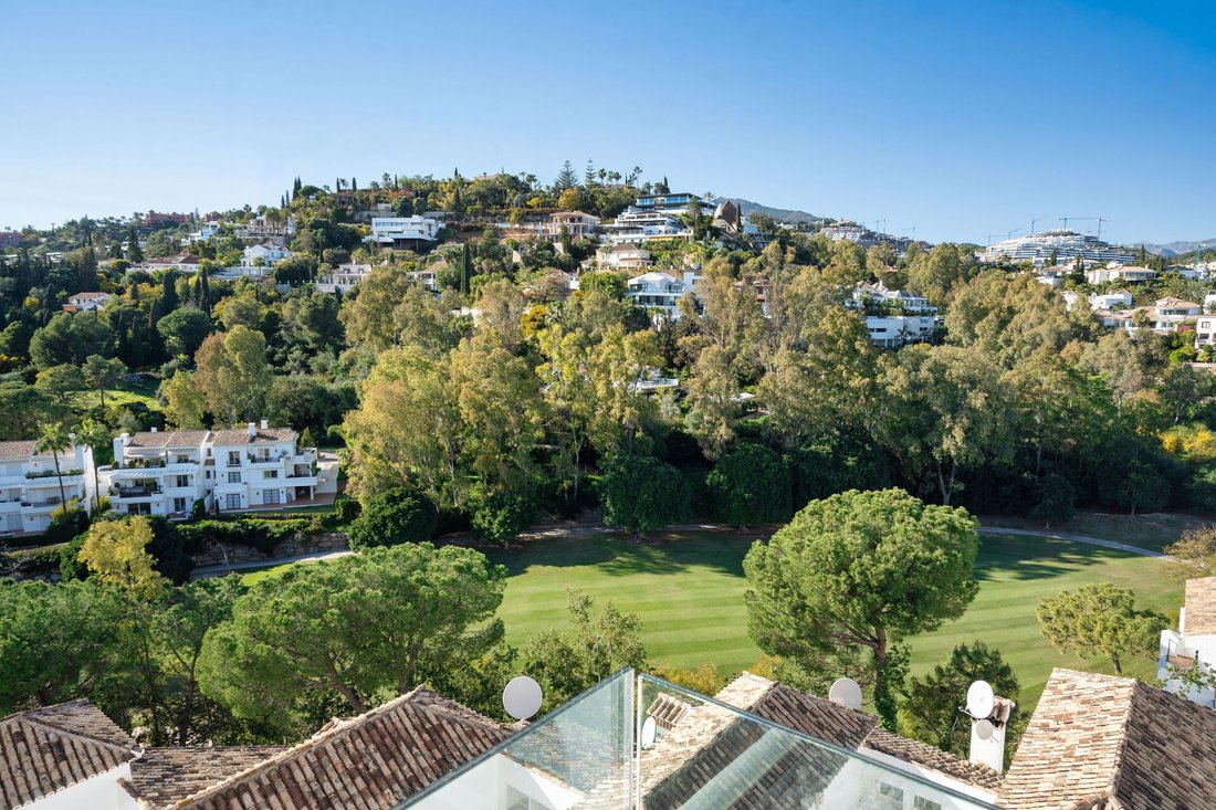 Apartment in La Quinta, Benahavis, Andalusia 3 - 17451014