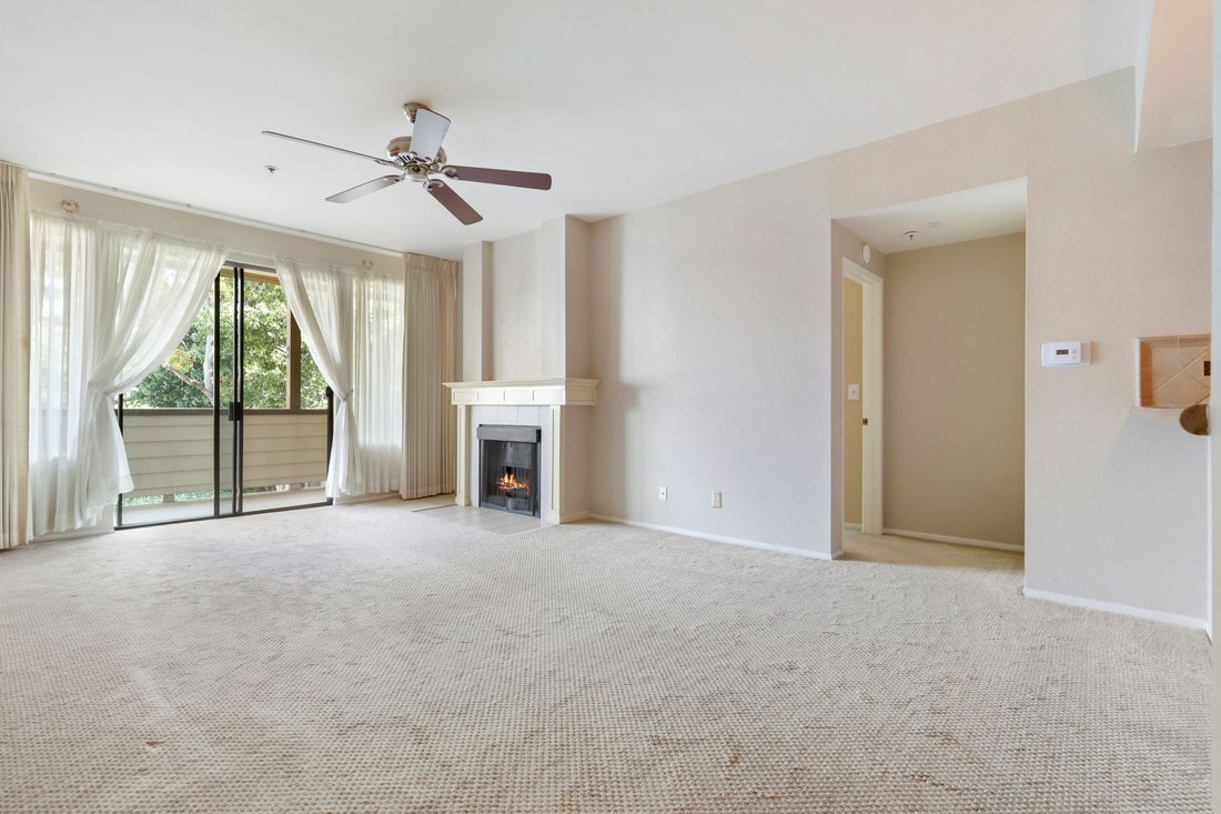 Condo in Torrance, California, United States 5 - 17458633