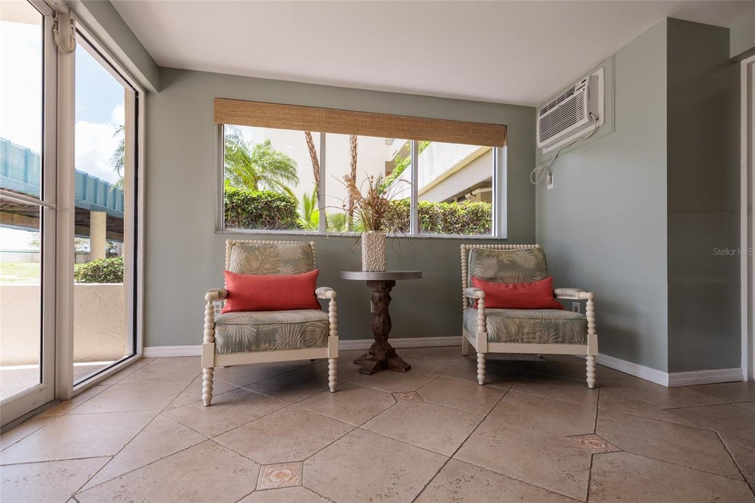 Condo in St. Petersburg, Florida, United States 3 - 17450962