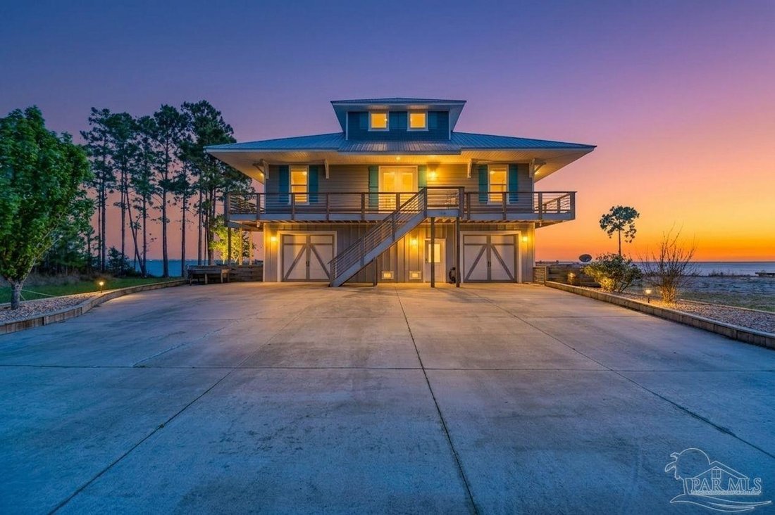 House in Milton, Florida, United States 1 - 17453853