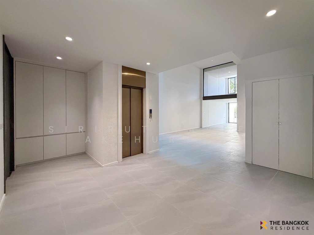 Townhouse in Bangkok, Krung Thep Maha Nakhon, Thailand 4 - 17461482