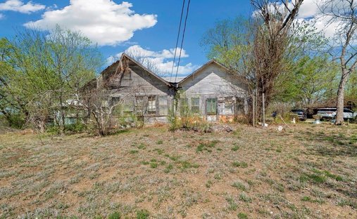 House in Uhland, Texas, United States 1