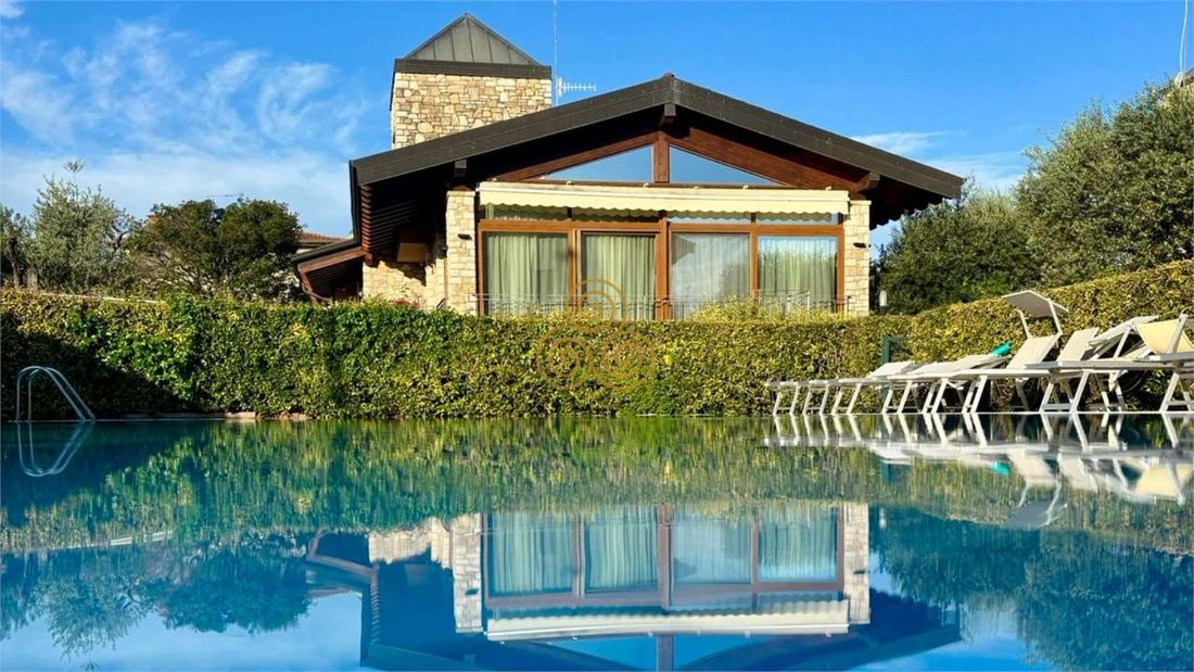 Villa in Entroterra, Desenzano del Garda, Lombardy 1 - 17297764