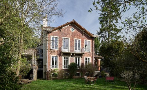 House in Saint-Cloud, Ile-de-France, France 1