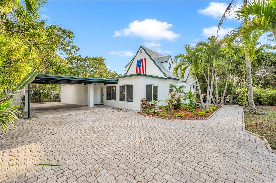 House in Miami, Florida, United States 3 - 17451679