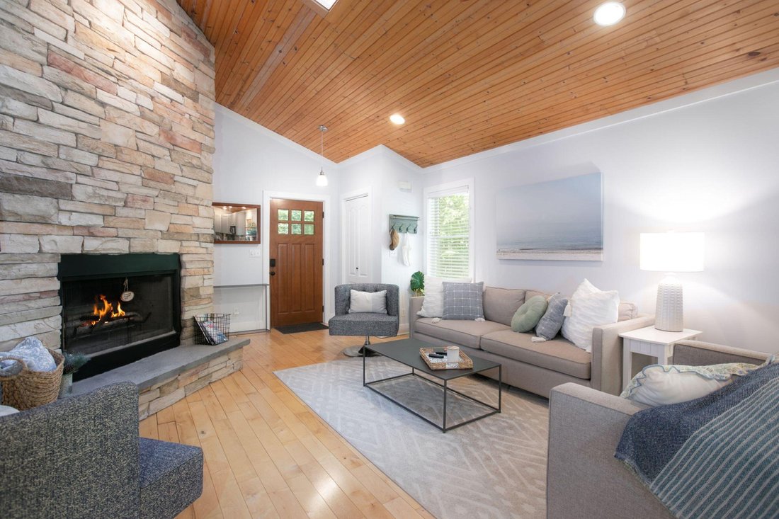 House in Sawyer, Michigan, United States 5 - 17457368