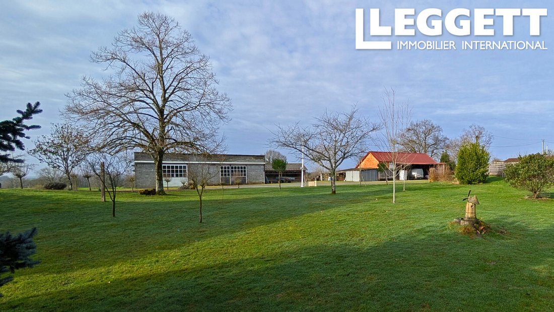 House in Nanthiat, Nouvelle-Aquitaine, France 5 - 17459260