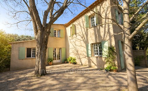 Villa in Centre, Fuveau, France 1
