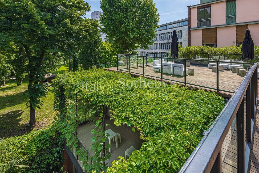 House in Garibaldi - Porta Venezia, Milan, Lombardy 3 - 15787428