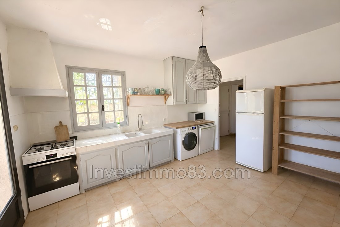 Villa in Centre, Fuveau, France 5 - 17456954